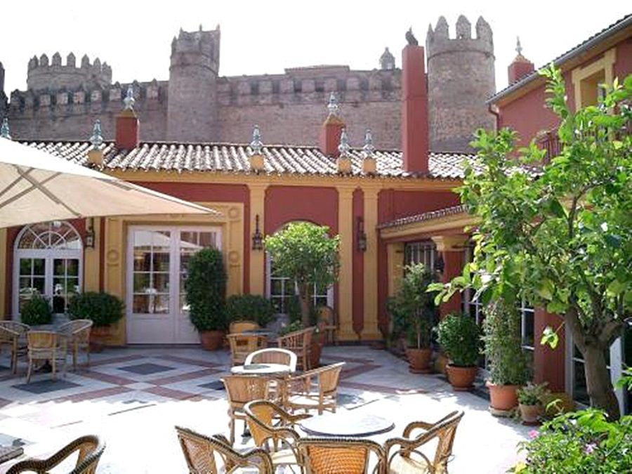 Hotel Huerta Honda Zafra Exterior photo