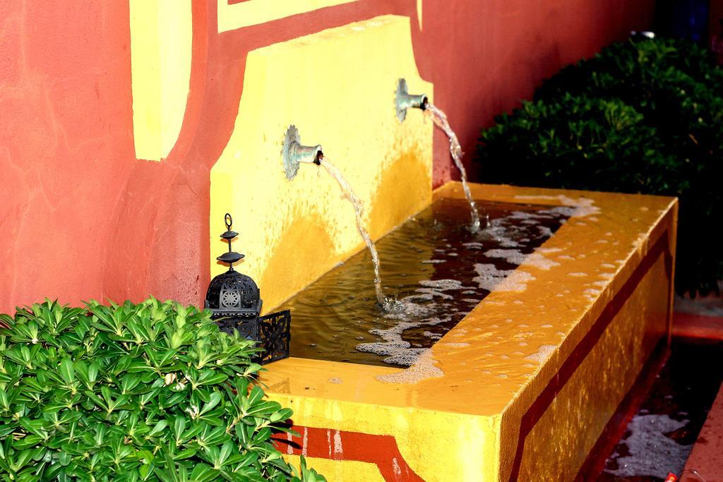 Hotel Huerta Honda Zafra Exterior photo